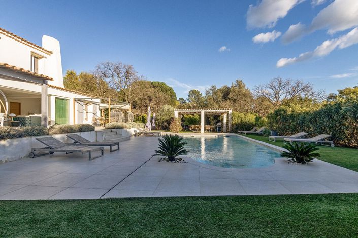 Image No.3-3 Bed House for sale