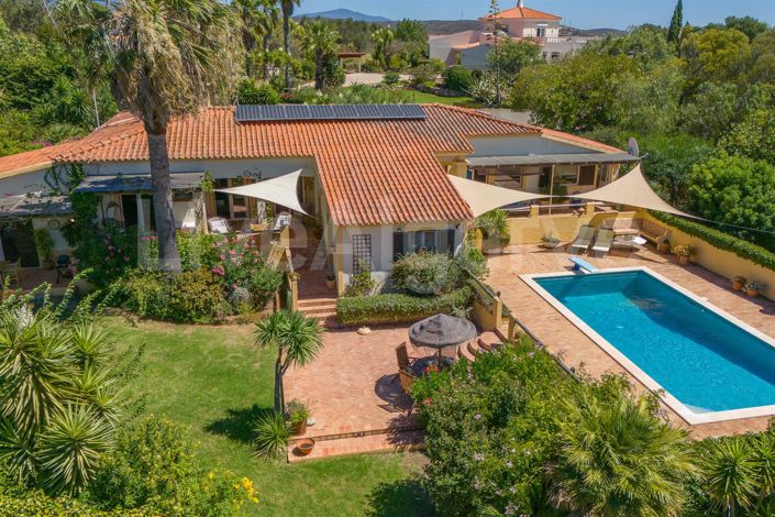 Image No.26-4 Bed House for sale