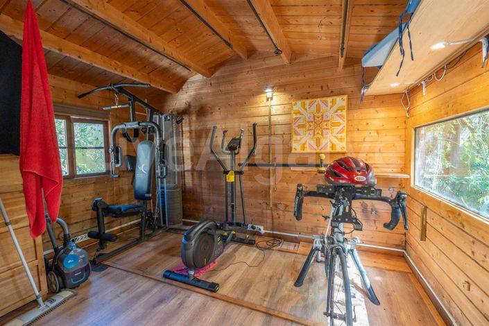 Image No.48-4 Bed House for sale