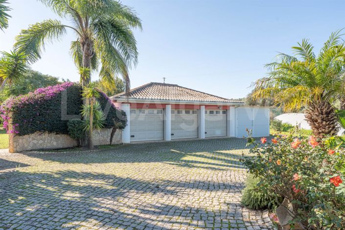 Image No.42-3 Bed House for sale