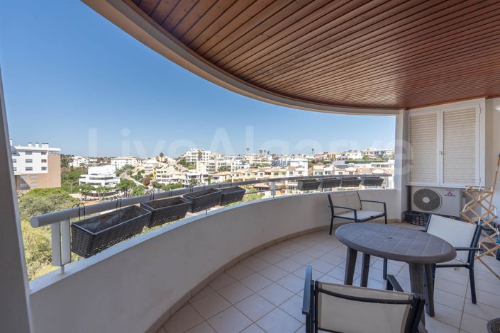 Image No.13-3 Bed Apartment for sale