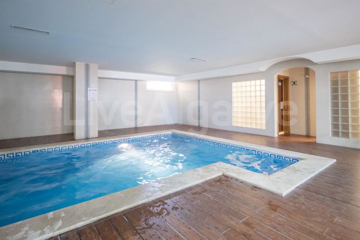 Image No.32-3 Bed Apartment for sale