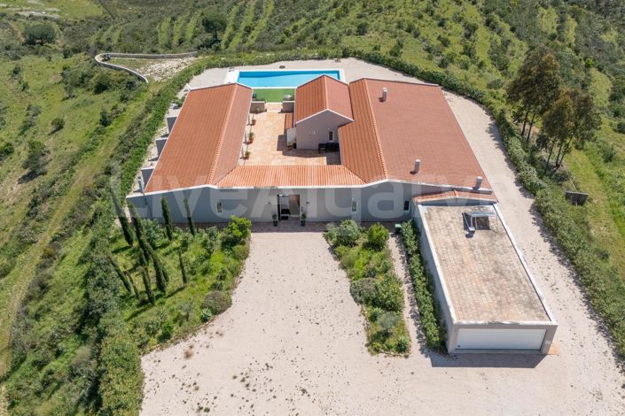 Image No.14-5 Bed House for sale