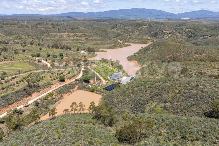 Image No.5-5 Bed House for sale