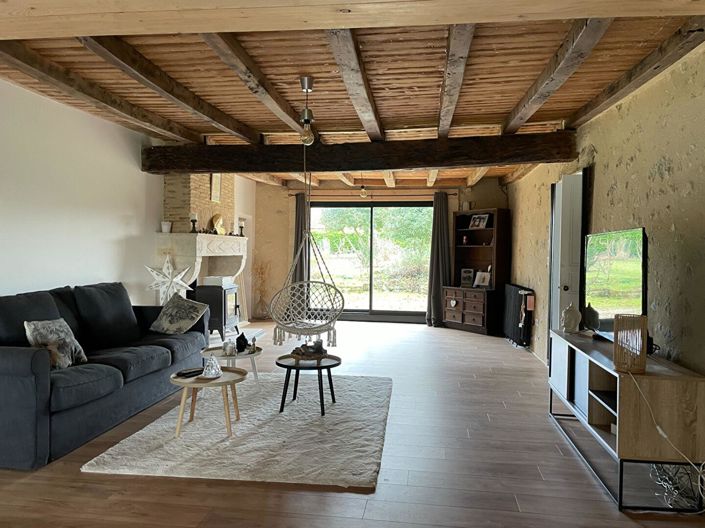 Image No.6-3 Bed House for sale