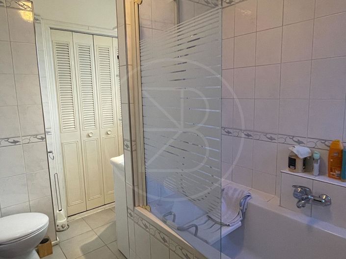 Image No.16-3 Bed House for sale