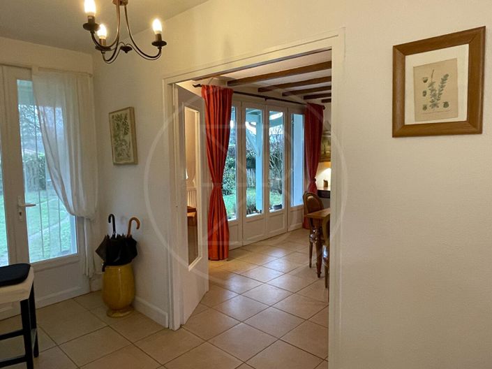 Image No.9-3 Bed House for sale