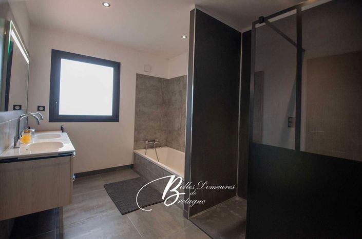 Image No.12-Maison de 5 chambres à vendre à Pleubian