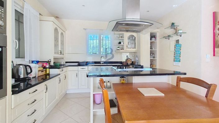 Image No.9-Maison de 5 chambres à vendre à Saint-Raphael