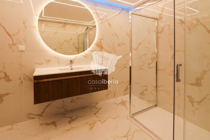 Image No.18-2 Bed Apartment for sale