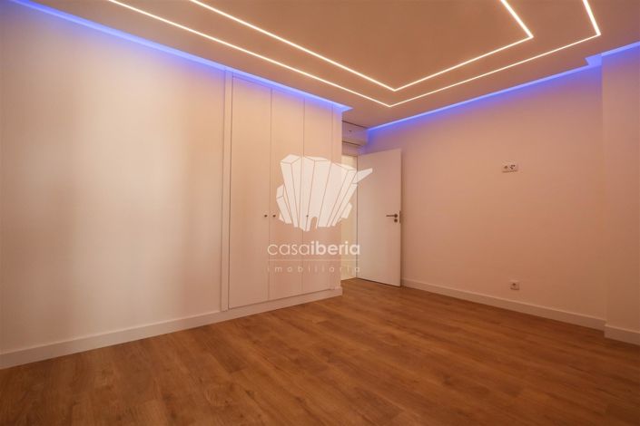 Image No.23-2 Bed Apartment for sale