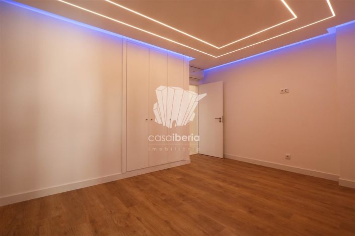 Image No.24-2 Bed Apartment for sale