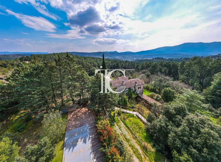 Image No.32-6 Bed House for sale