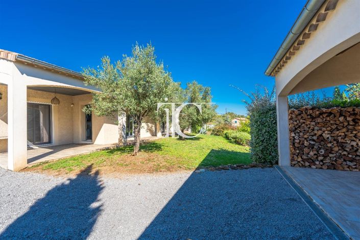 Image No.14-3 Bed House for sale