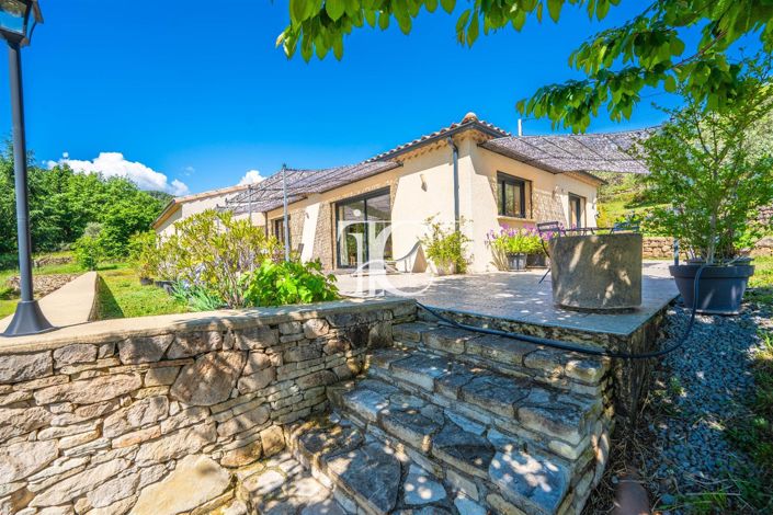 Image No.31-4 Bed House for sale