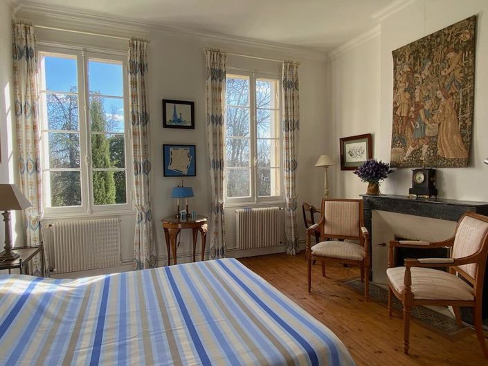 Image No.10-4 Bed House for sale