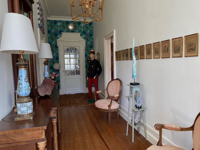 Image No.15-4 Bed House for sale