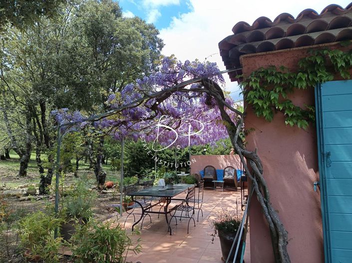 Image No.6-4 Bed House for sale