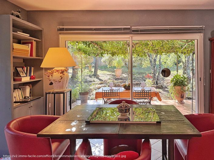 Image No.8-4 Bed House for sale