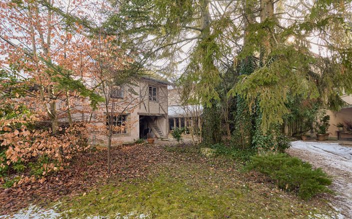 Image No.12-5 Bed House for sale