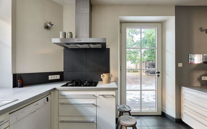 Image No.7-5 Bed House for sale