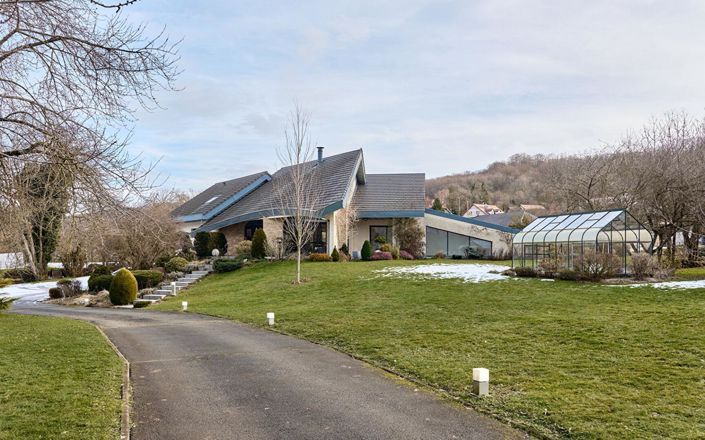 Image No.5-6 Bed Property for sale