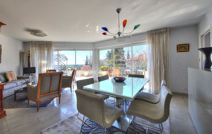 Image No.7-3 Bed Apartment for sale