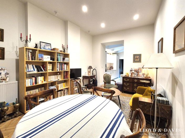 Image No.8-2 Bed Apartment for sale