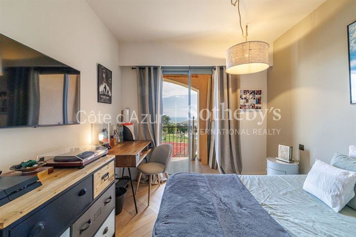 Image No.14-4 Bed Apartment for sale