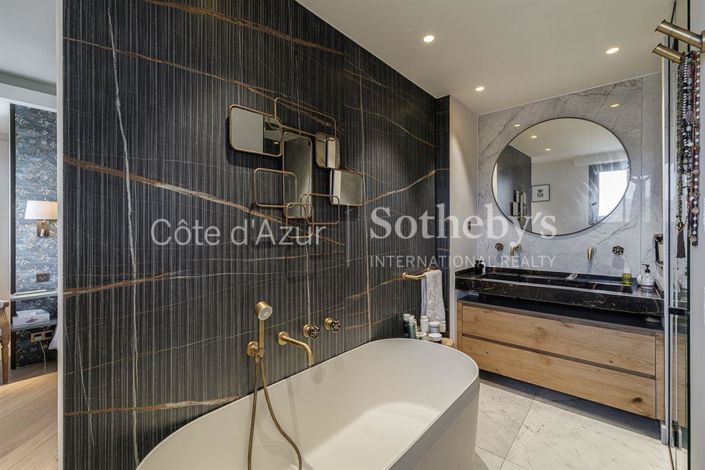 Image No.16-4 Bed Apartment for sale