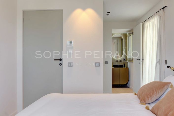 Image No.13-3 Bed Apartment for sale