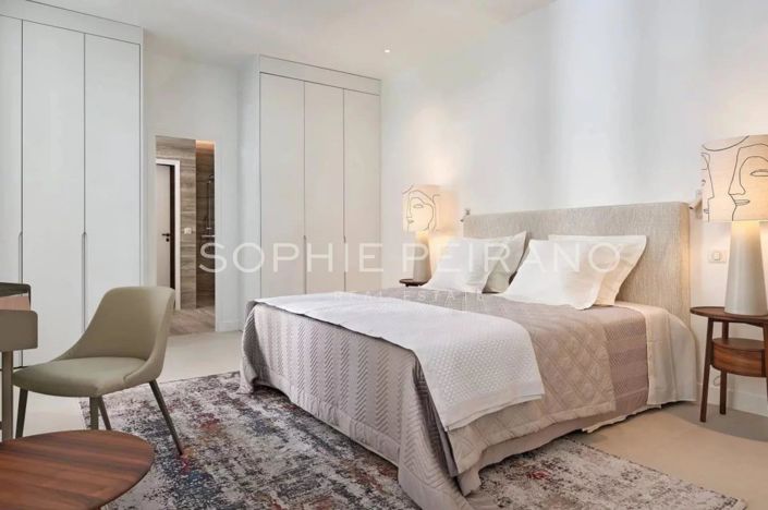 Image No.3-3 Bed House for sale