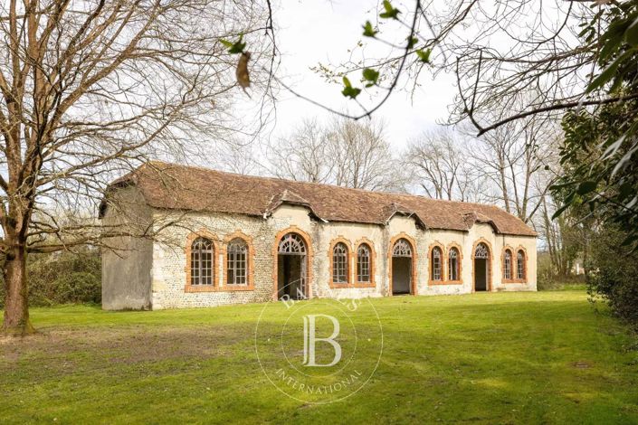 Image No.11-3 Bed House for sale