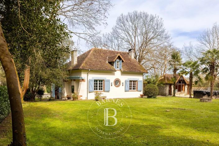 Image No.2-3 Bed House for sale