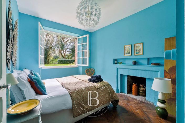 Image No.7-3 Bed House for sale