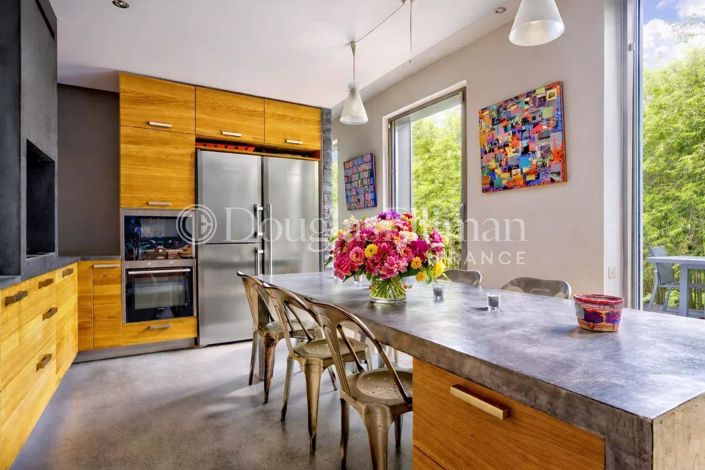 Image No.5-5 Bed House for sale