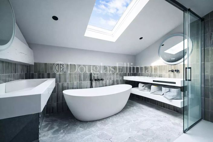 Image No.8-4 Bed Apartment for sale