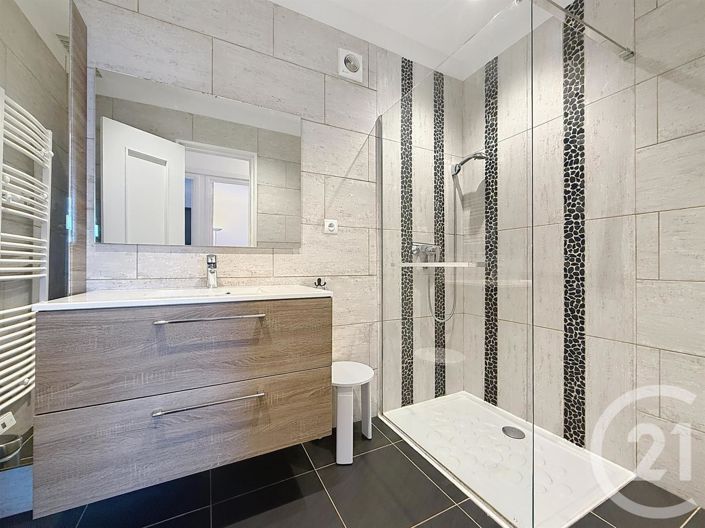 Image No.22-5 Bed House for sale