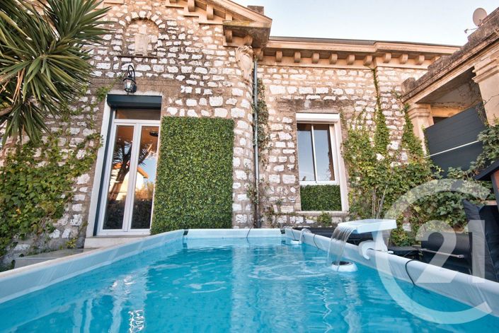 Image No.12-4 Bed House for sale