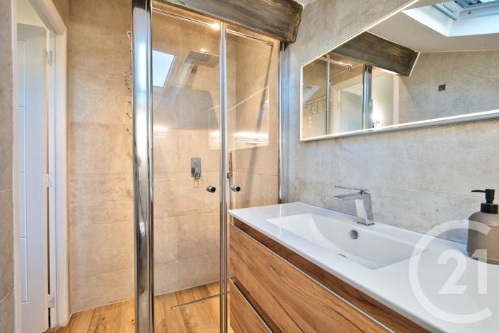 Image No.17-4 Bed House for sale