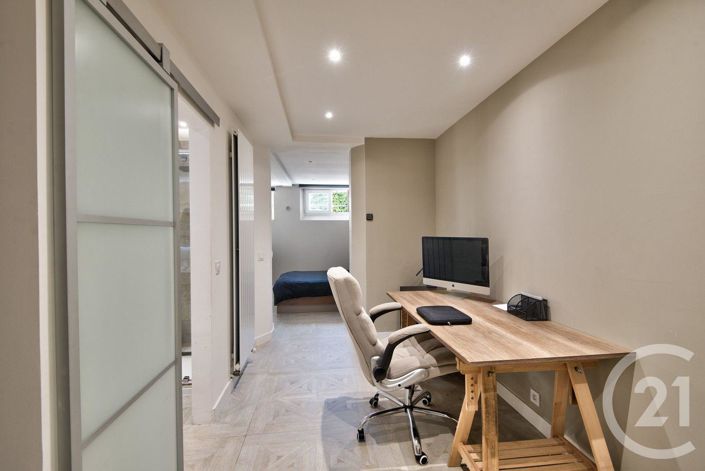 Image No.19-4 Bed House for sale