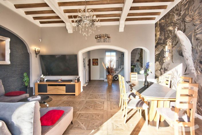 Image No.5-4 Bed House for sale