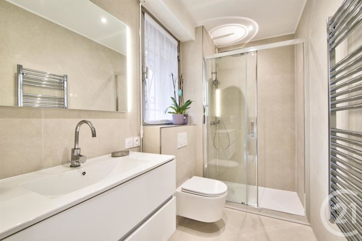 Image No.6-3 Bed Apartment for sale