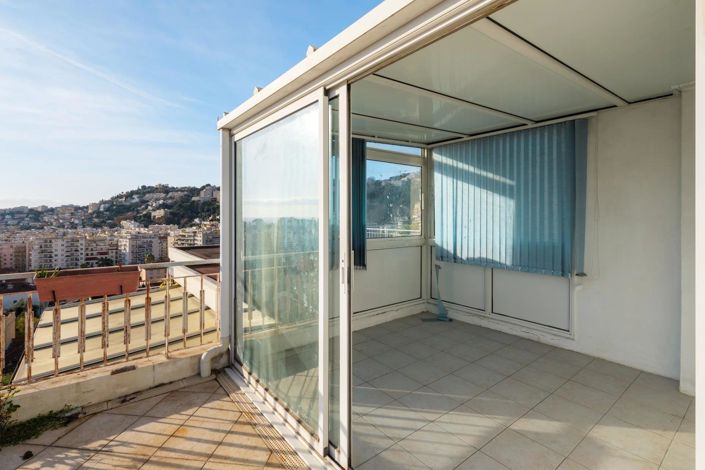 Image No.10-1 Bed Apartment for sale