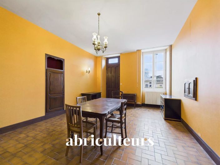 Image No.8-House for sale