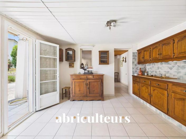 Image No.7-2 Bed House for sale