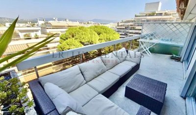 1 - Antibes, Appartement