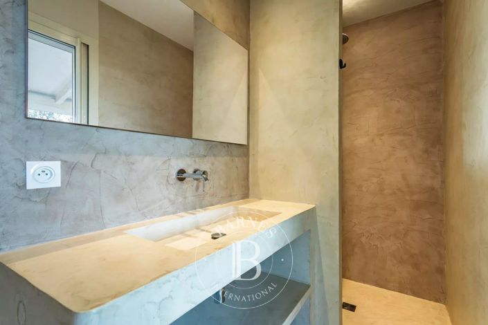 Image No.8-Maison de 4 chambres à vendre à Saint-Florent