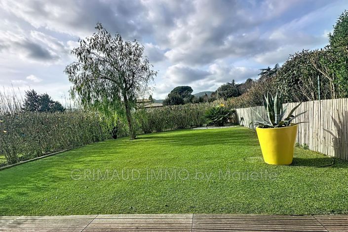 Image No.2-Maison de 2 chambres à vendre à Le Plan-de-la-Tour