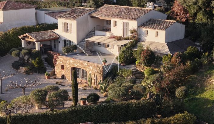 Image No.28-4 Bed House for sale